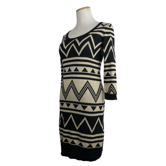 LIV Sweater Dress Size Small Tan Black Geometric Abstract Print Straight Cut - Picture 4 of 5